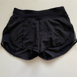 Lululemon Athletica Black Hotty Hot Shorts Size 4